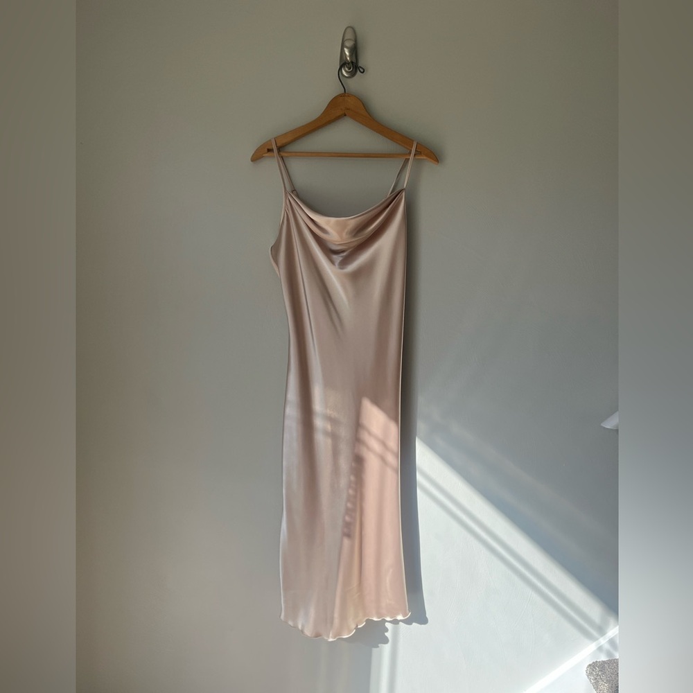 bebe Silky Midi Dress - Cream